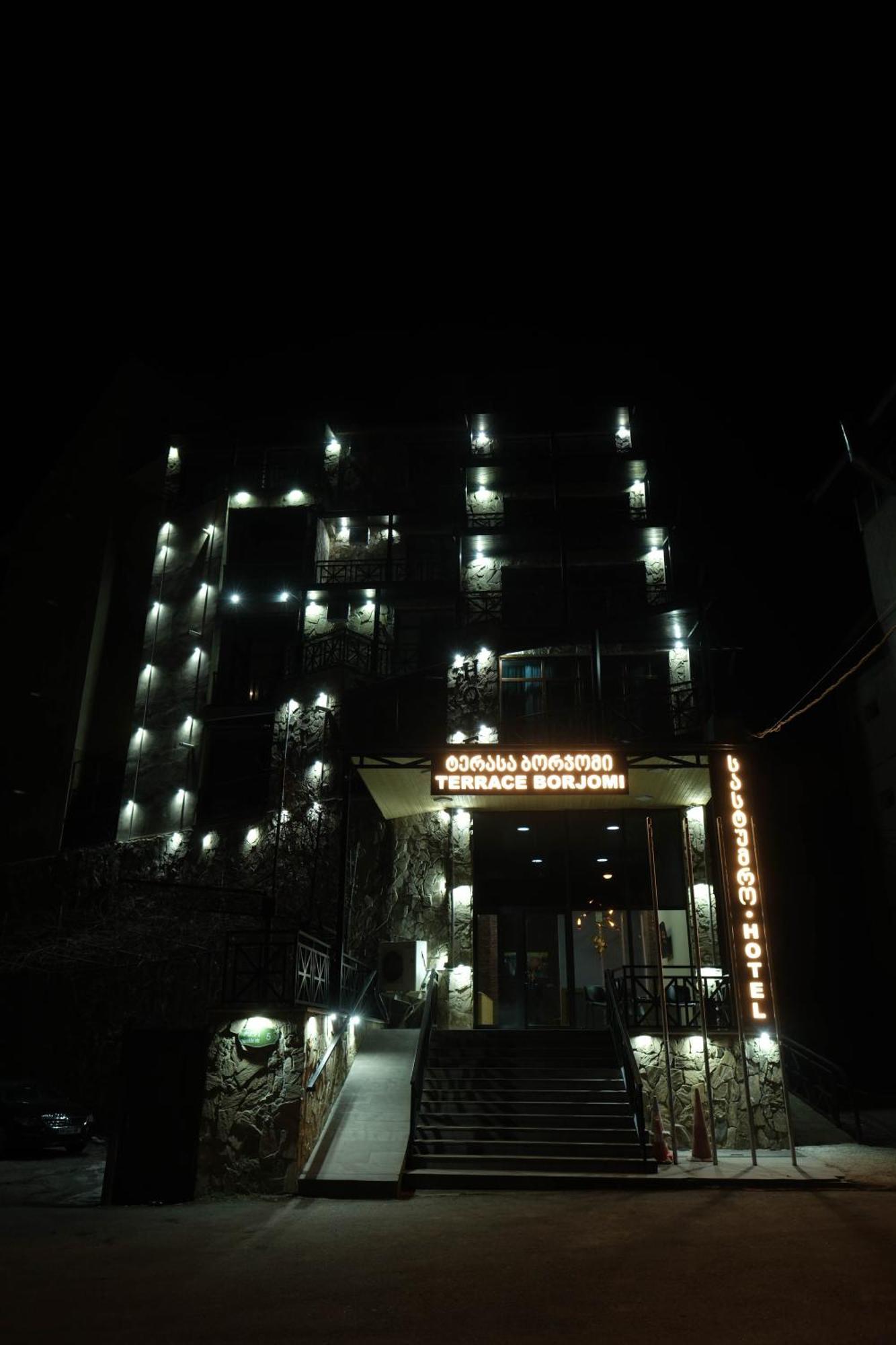Terrace Borjomi Hotel Buitenkant foto